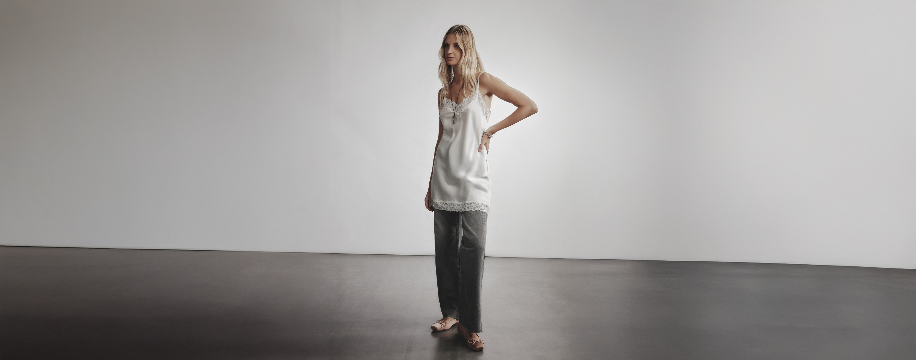 hk_HP_EditorialHeroBanner_CW4225_HPUpdate_int (1)