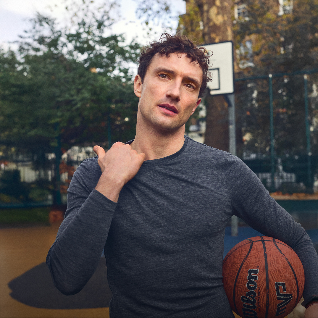 IUM_WEB_HP_HeroBanner_Repository_MerinoWool_ALL_01_m