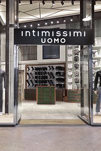 es_PLP_EditorialBanner_CW4924_NewServiceInStore_intu_02