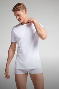 all_HP_categorycarousel_CW1524_WUTshirt_intu